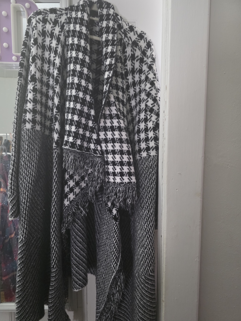 Black & White Houndstooth Fringe Wrap Coat